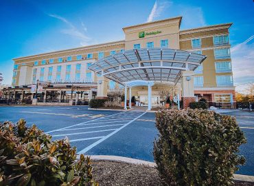 Holiday Inn Manahawkin/Long Beach Island, an IHG Hotel