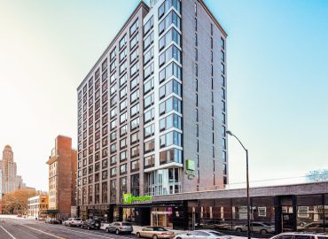 Holiday Inn Brooklyn Downtown, an IHG Hotel