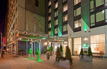 Holiday Inn Manhattan 6th Ave – Chelsea, an IHG Hotel