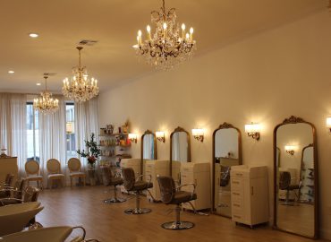 Mane Bar Salon