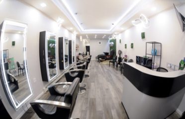 Showtime Unisex Beauty Salon