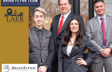 BRIAN FLYNN TEAM at LAER Realty Partners